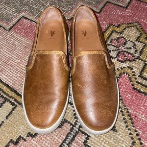 Frye Co. Ivy Slip On (size 6)